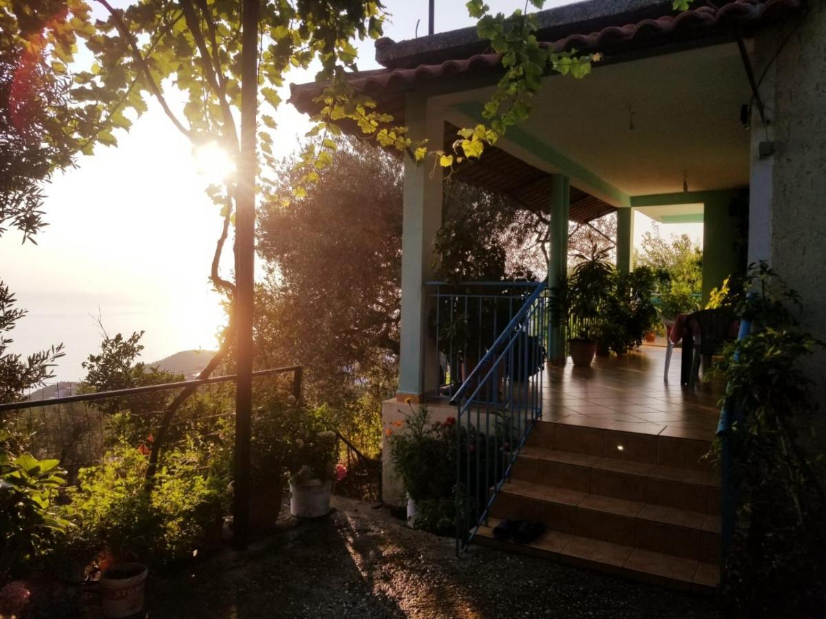 Villa Eva'S House Lukovë Esterno foto